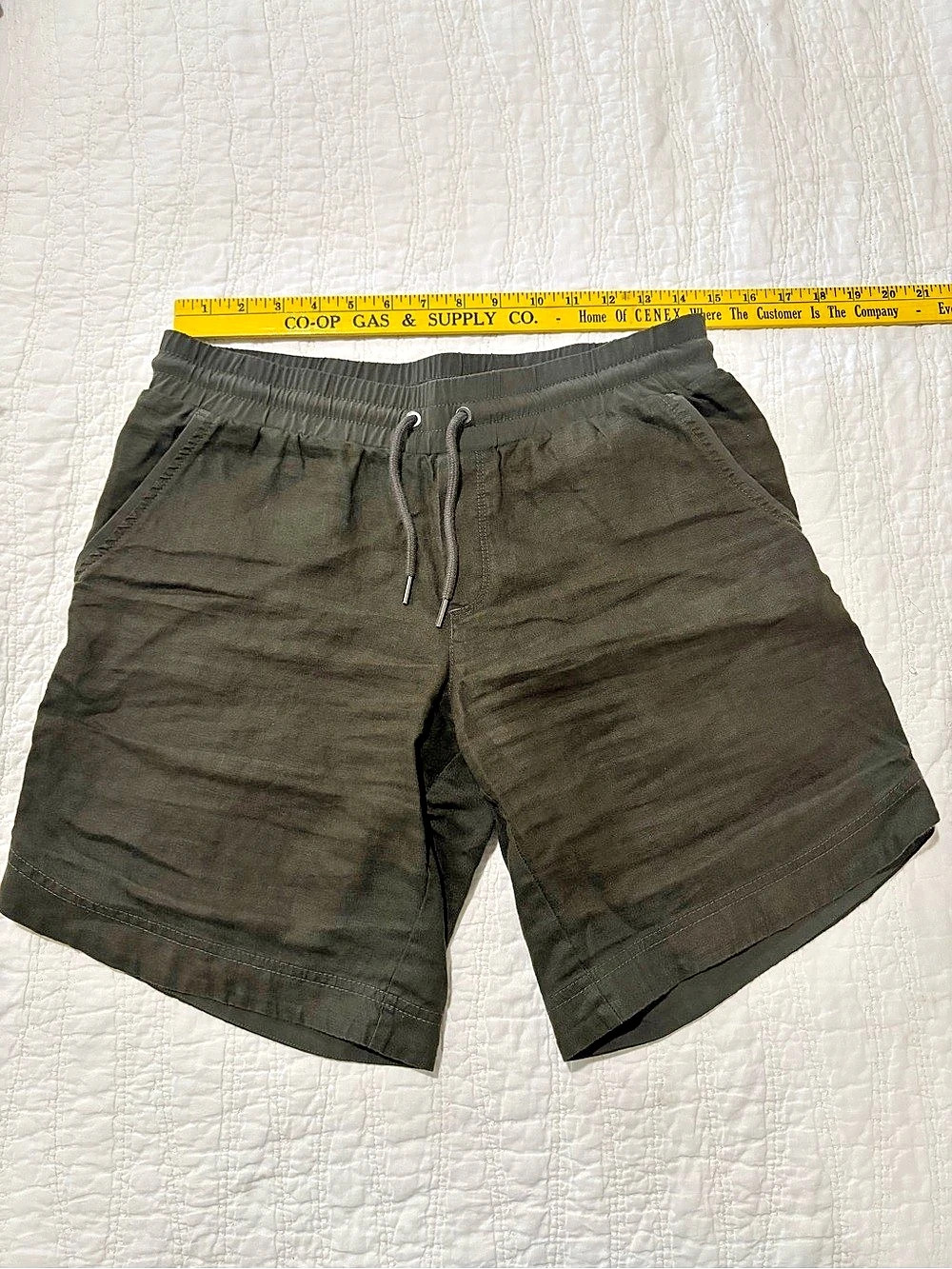 Athleta Linen Blend Athletic Shorts Green Size 6